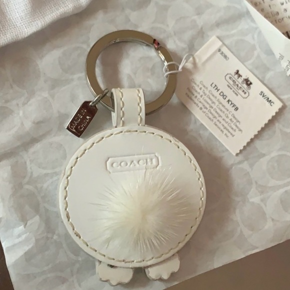 Rare Coach Dog Leather key fob with mink tail - Picture 3 of 3